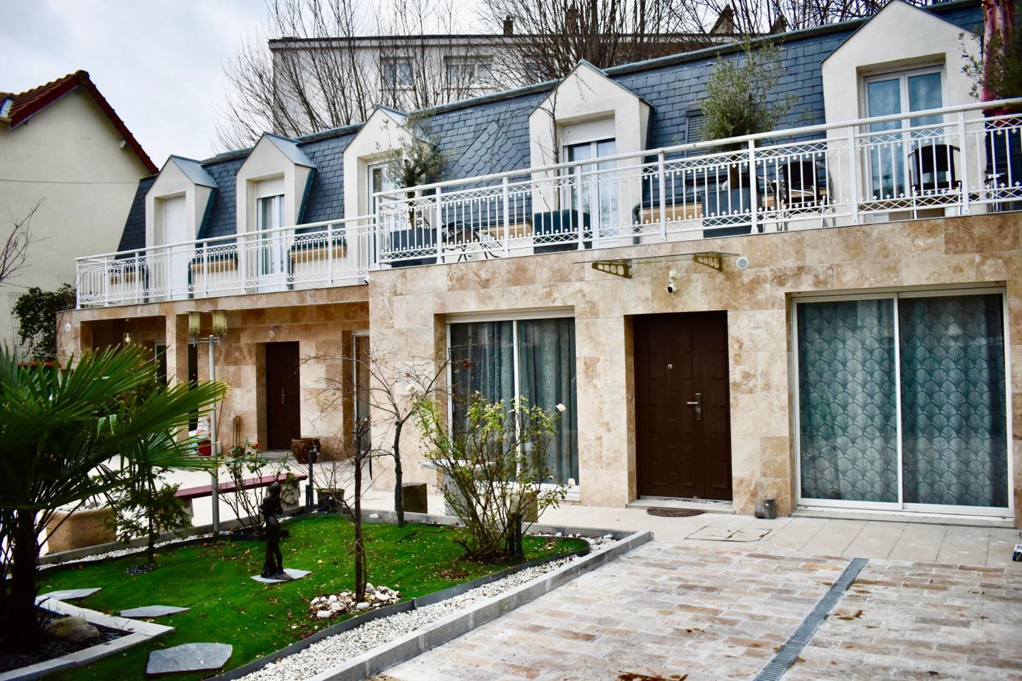 Villa Foch - Maison Familiale A 20 Min De Paris, Disney Et La Vallee Village Avec Balcon Et Jardin Privatif Saint-Maur-des-Fossés エクステリア 写真